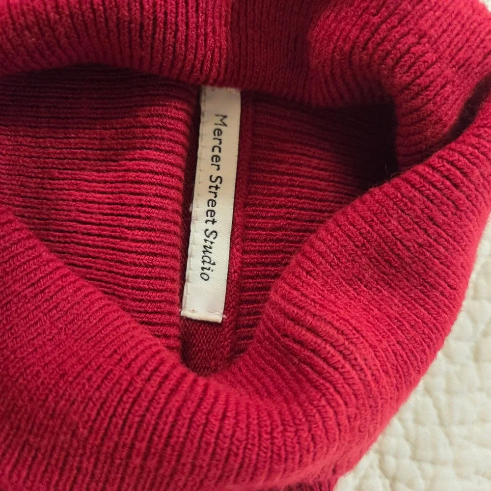 Mercer‎ Street Studio Red Turtleneck Cashmere Blend Sweater L Raglan Sleeve